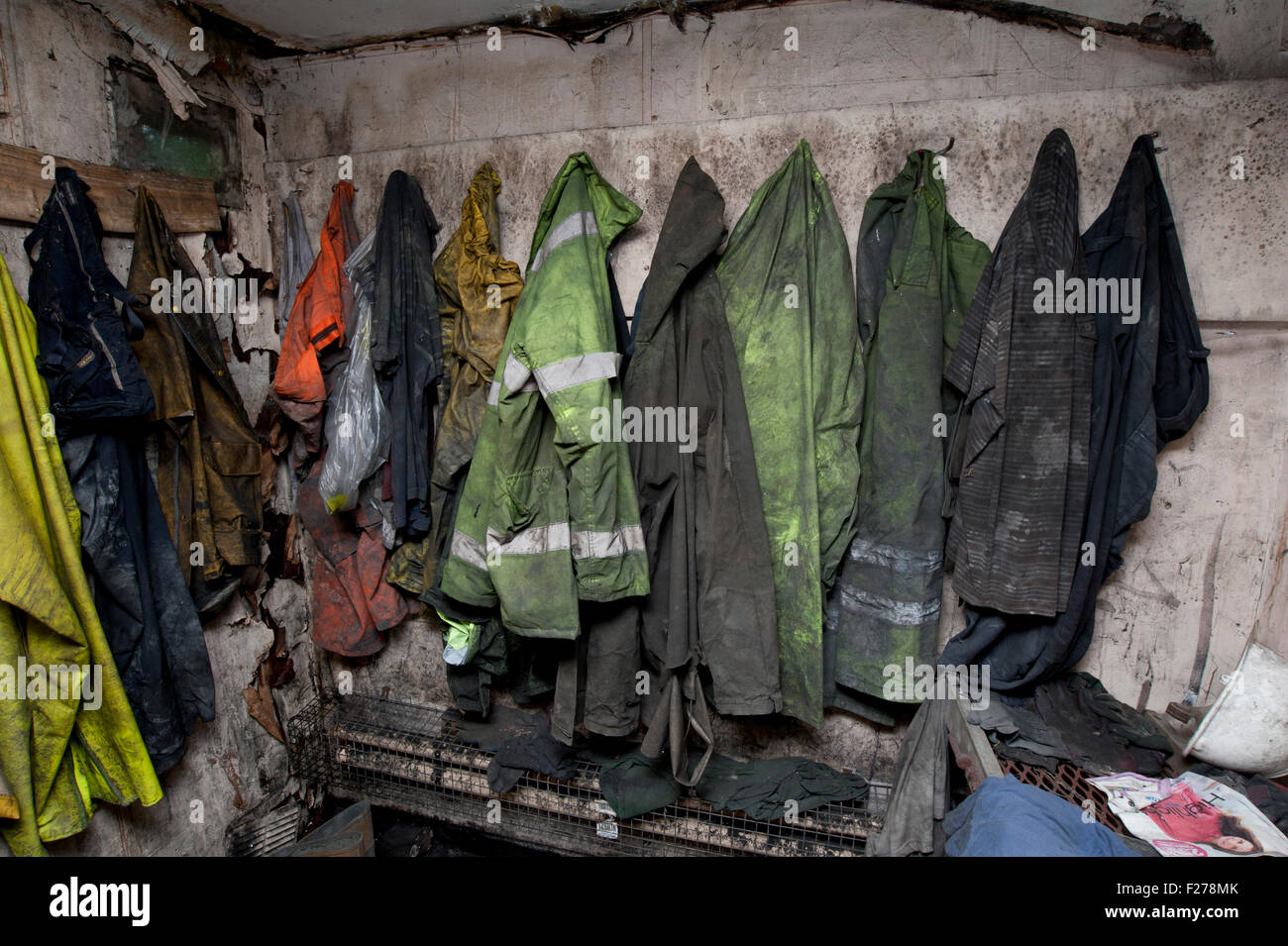 Mine Shaft Drowned High Resolution Stock Photography and Images - Alamy