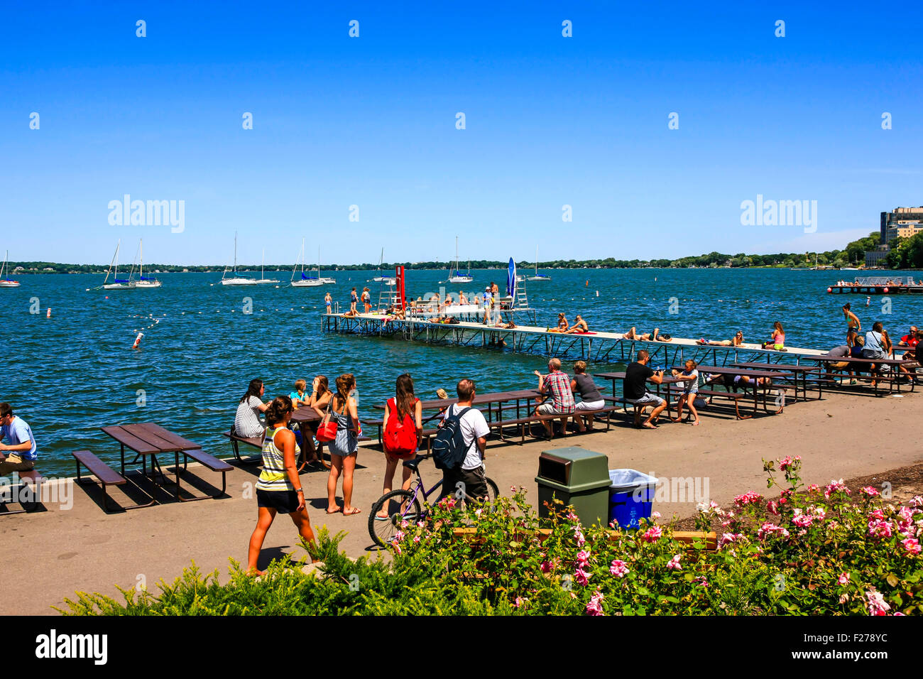 People Enjoying The Summer On The Memorial Union Terrace On The Edge Of Lake Mendota In Madison Wisconsin Stock Photo Alamy