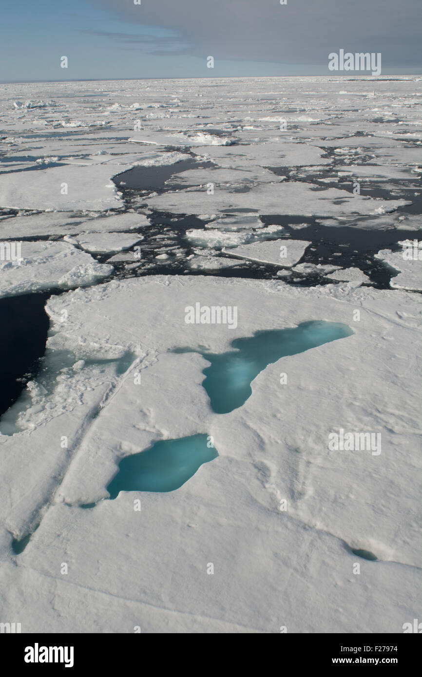 Norway, Barents Sea, Svalbard, Nordaustlandet. Ice Flow Along The 