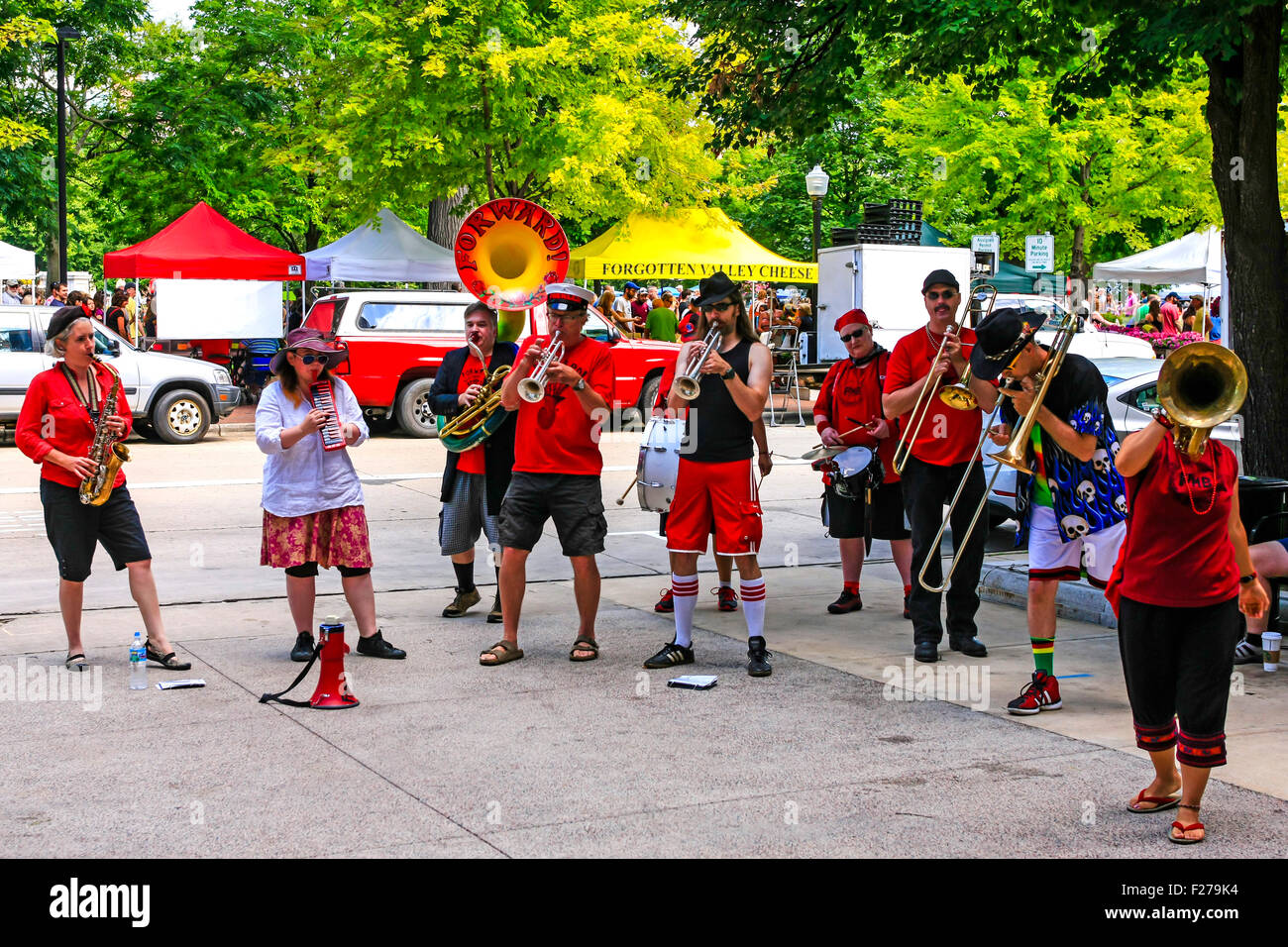 Alternative Jazz band playing at the Saturday Farmers Market in Madison