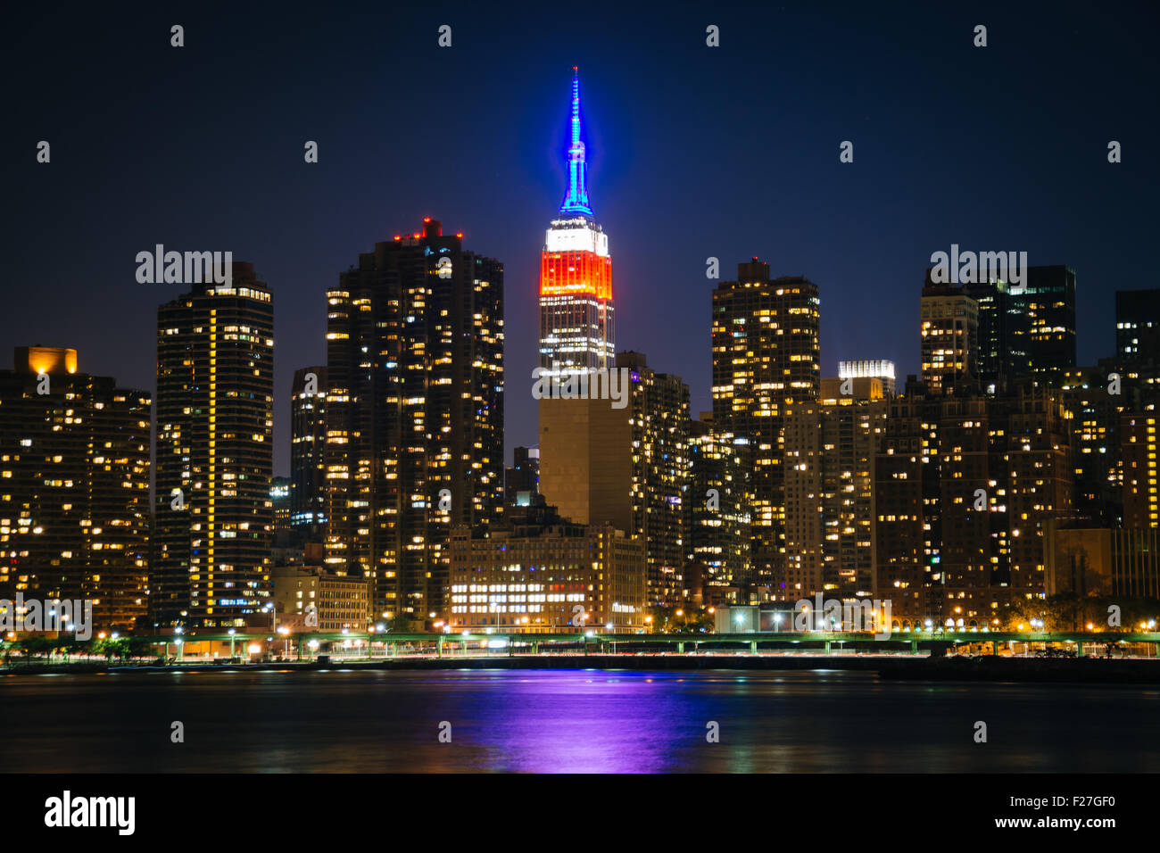 View of the Empire State Building from Gantry Plaza State Park, in