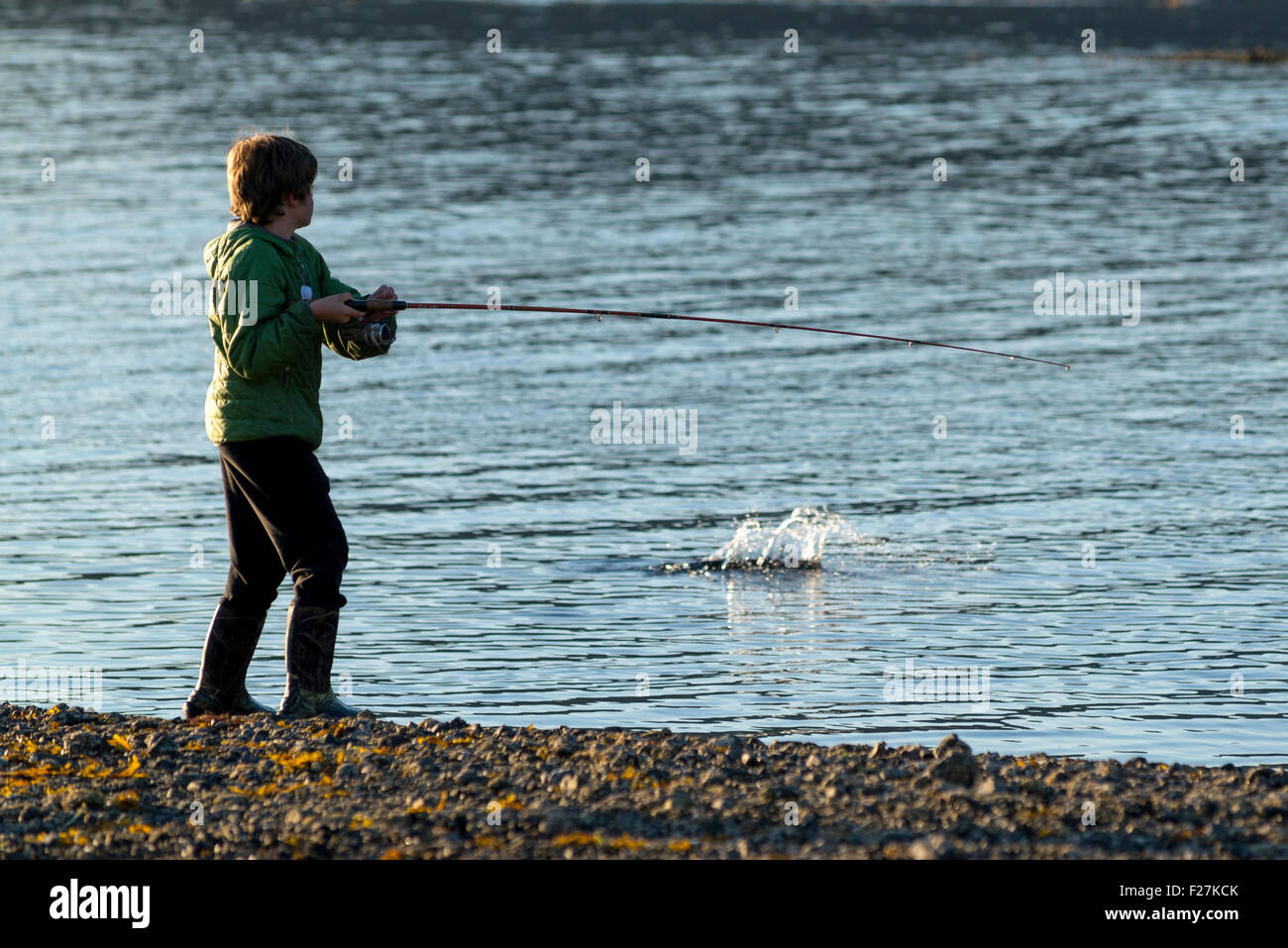 Fish on the line hi-res stock photography and images - Alamy