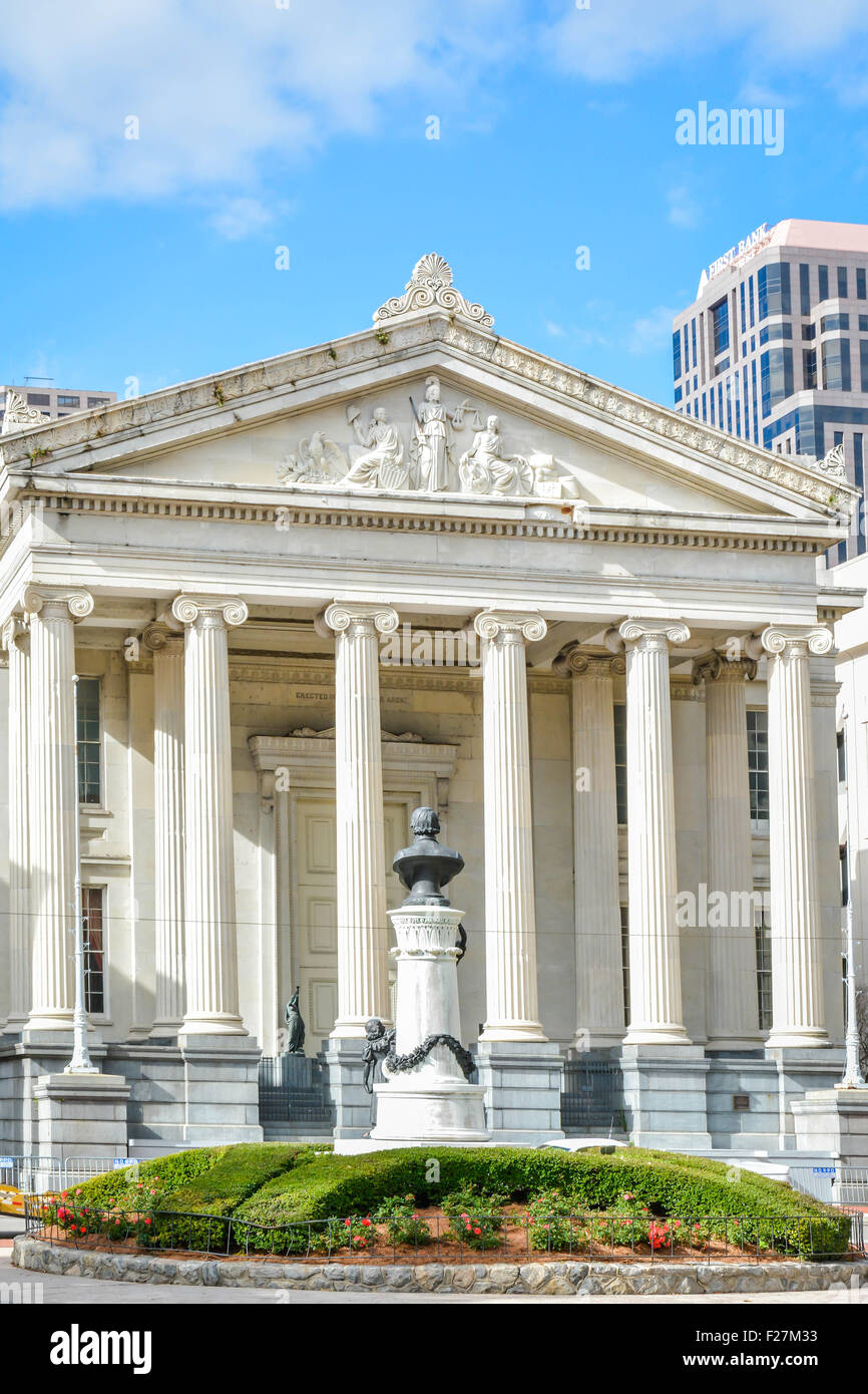 Greek Revival building, Gallier Hall, with Bronze bust of John McDonogh