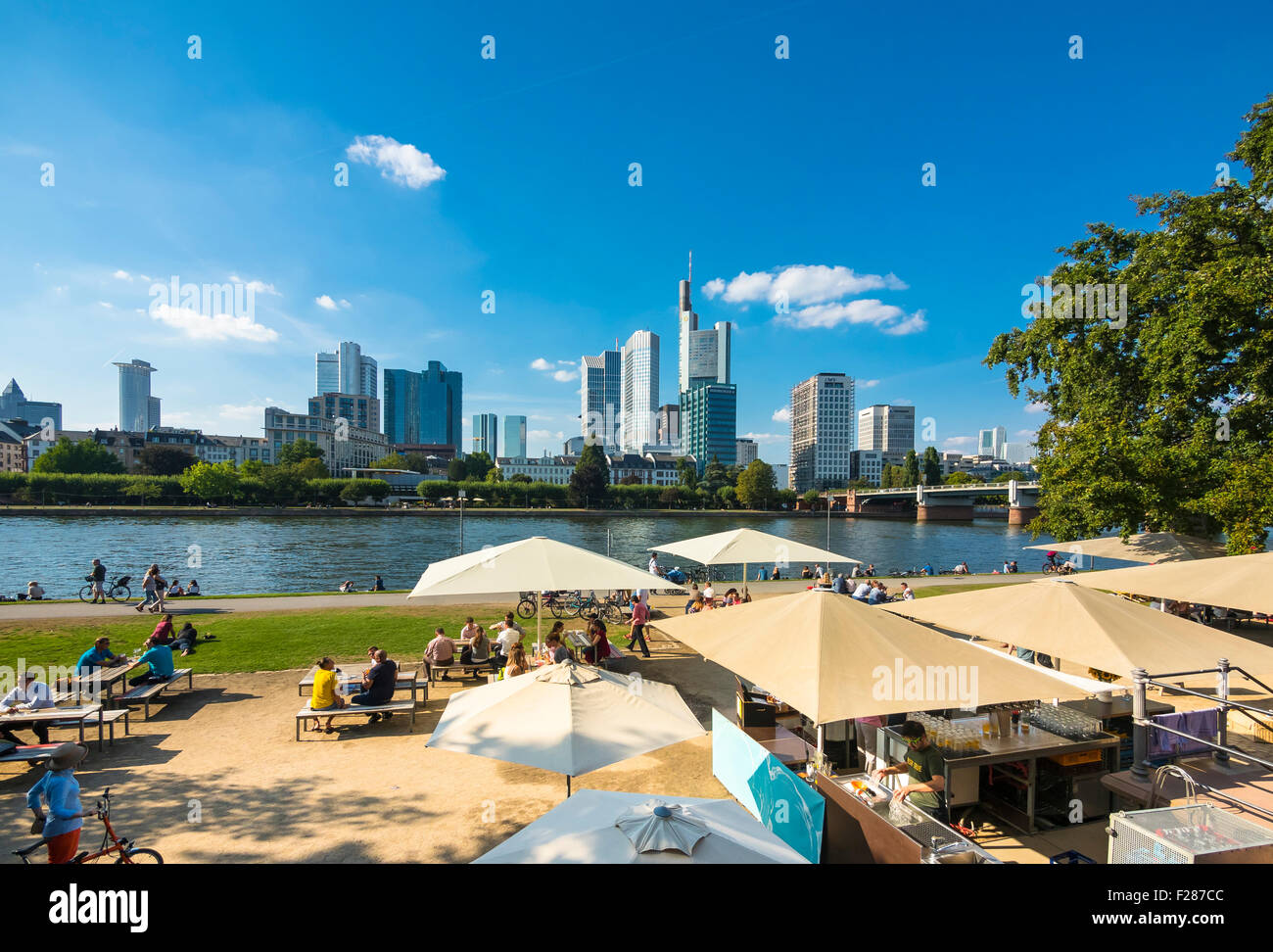Bar River Main Frankfurt High Resolution Stock Photography And Images Alamy