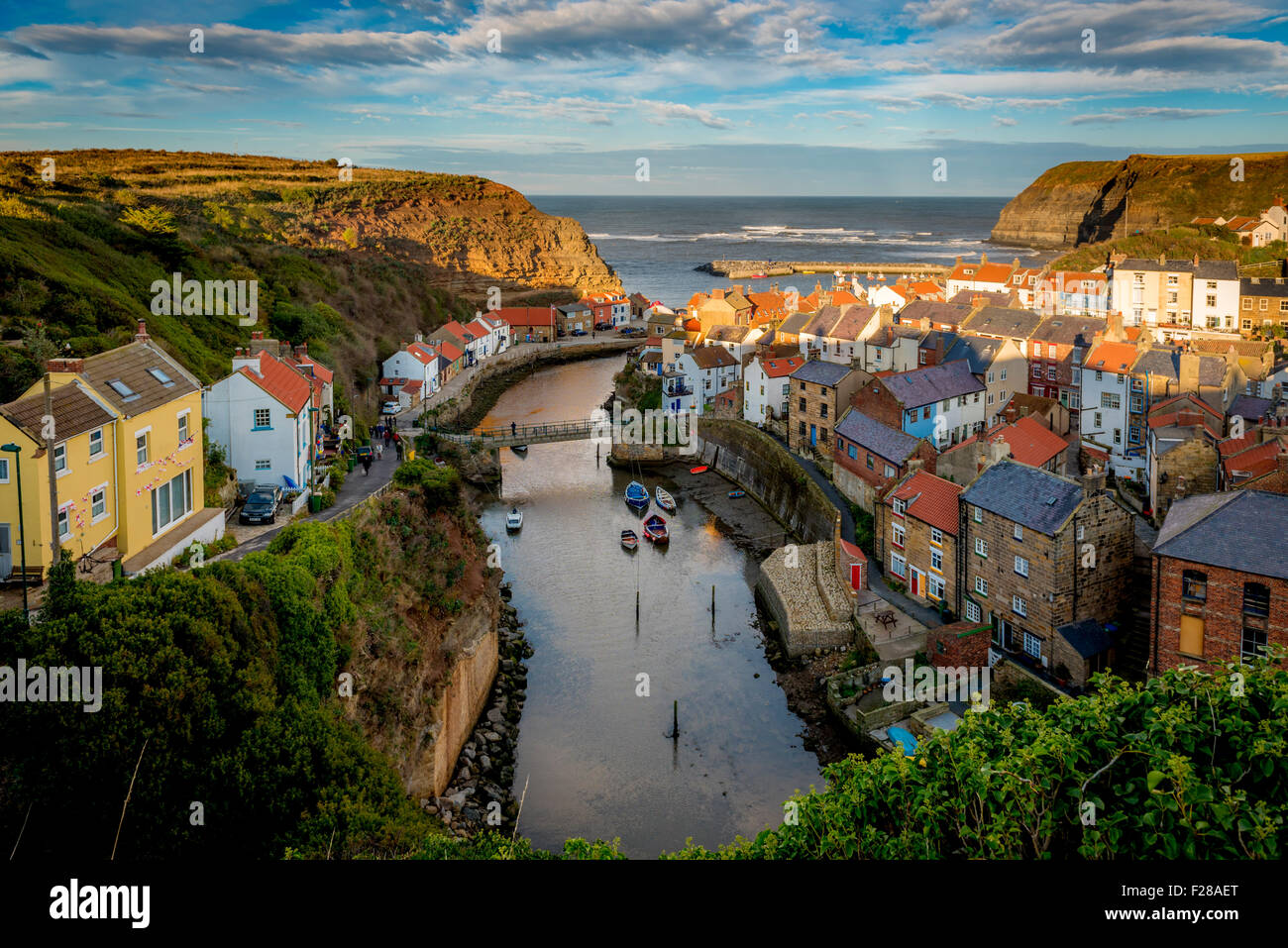 Staithes beck and village shot from Cowbar Bank. Staithes, once the ...