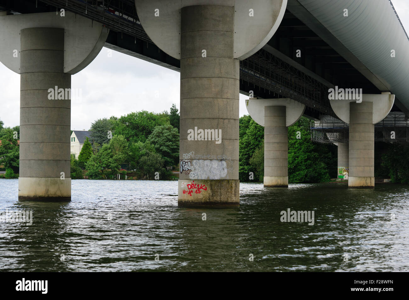 Twin Concrete Girder High Resolution Stock Photography and Images - Alamy