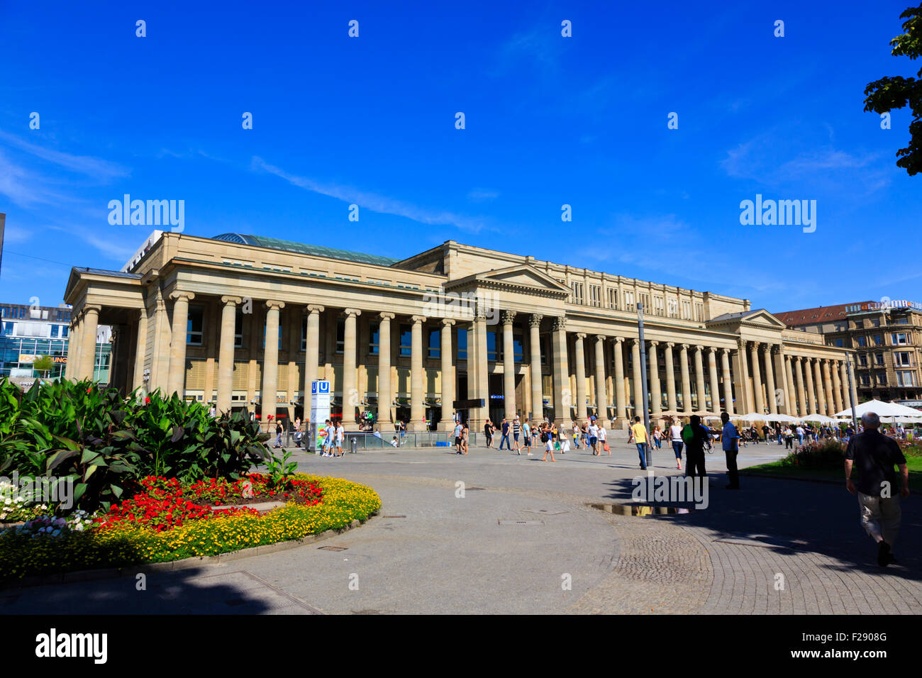 Schlossplatz, Stuttgart, Germany Stock Photo - Alamy