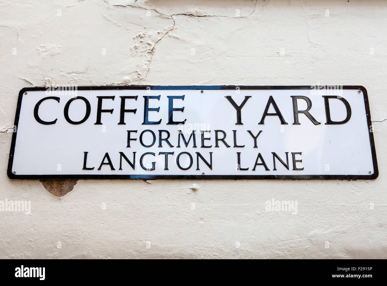 The street sign for Coffee Yard in York, England. Coffee Yard is one of