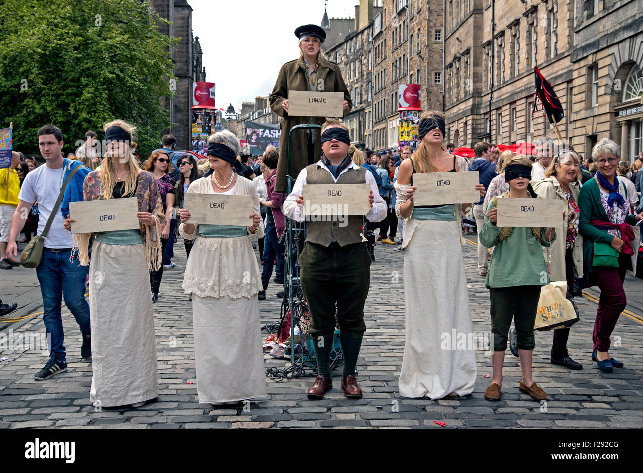 Edinburgh fringe actors hires stock photography and images Alamy