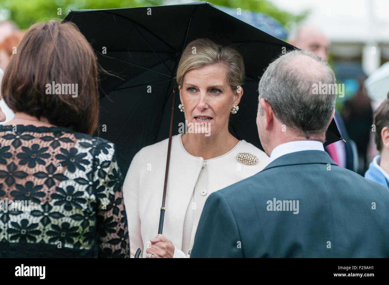 Hillsborough, Northern Ireland. 14 Sep 2015. Sophie, the Countess of Wessex, talks to guests at the annual Hillsborough Garden Party Credit:  Stephen Barnes/Alamy Live News Stock Photo