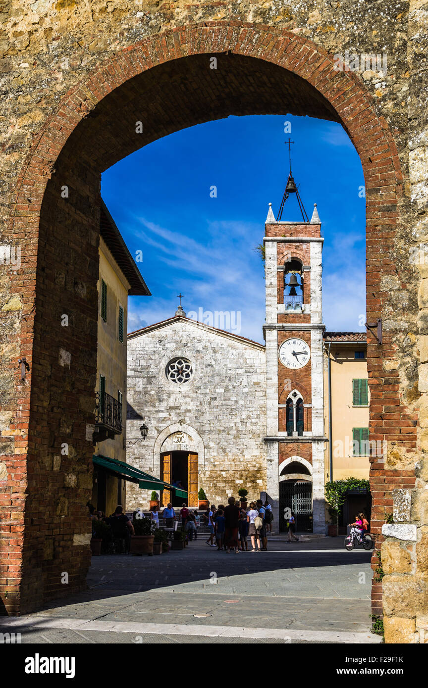 Little black clock in hi-res stock photography and images - Alamy