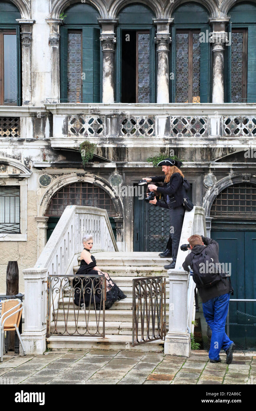 Professional fashion photo shooting in Venice, Palazzo Malipiero Trevisan, Campo Santa Maria Formosa Stock Photo