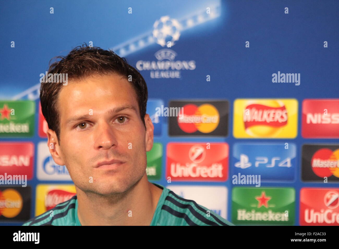 Begovic Chelsea Chelsea footbal club hi-res stock photography and images - Alamy