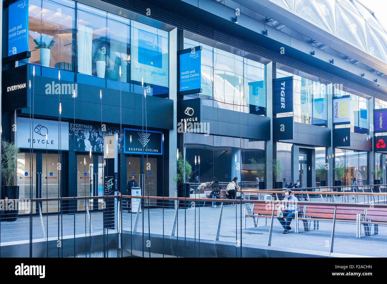 Crossrail Place, Canary Wharf, Isle of Dogs, London, England, U.K. Stock Photo