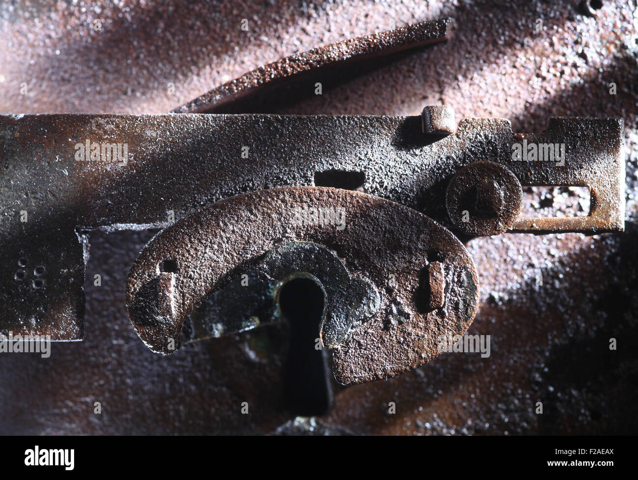 old rusty lock mechanism Stock Photo - Alamy