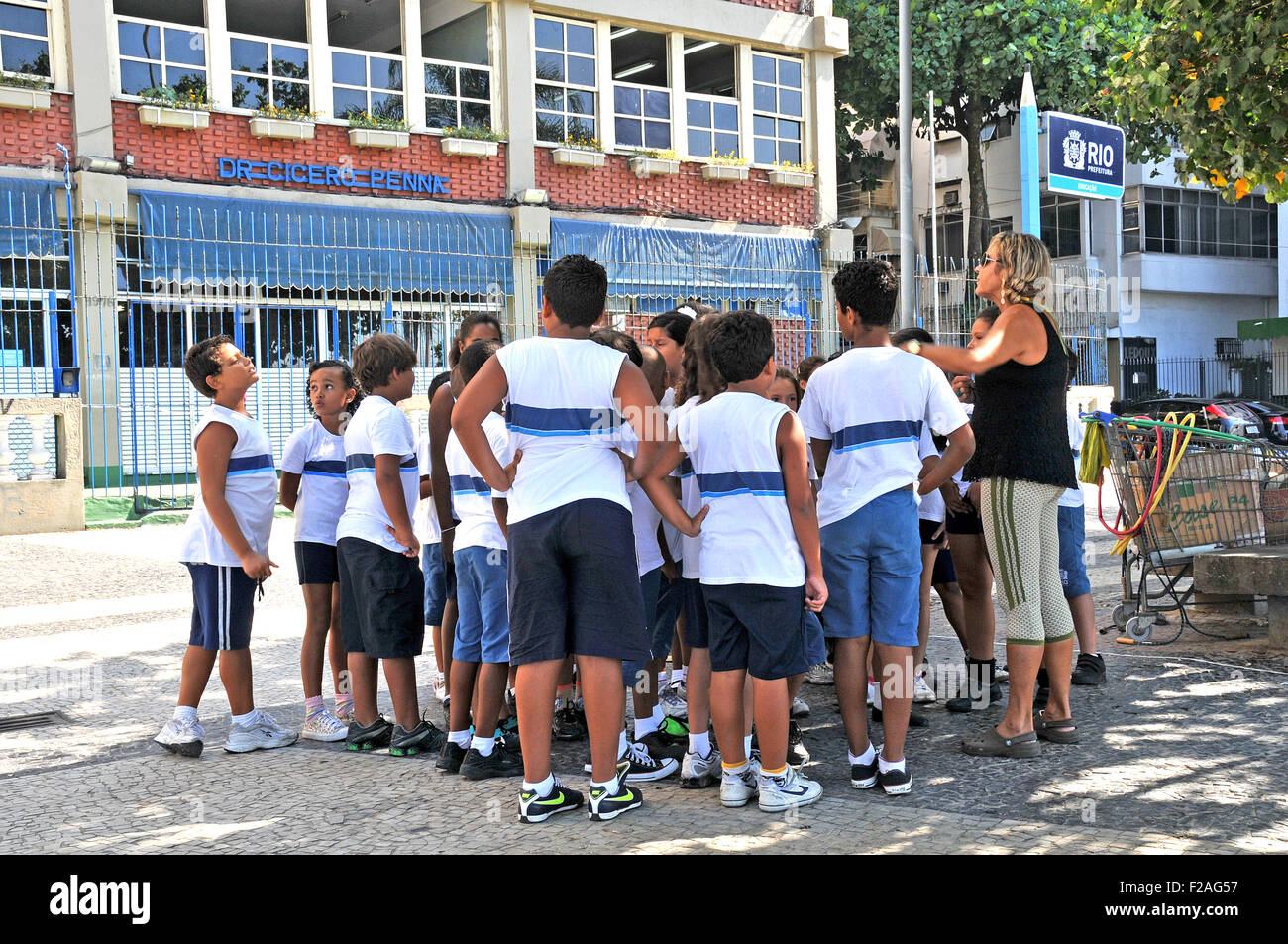 group of primary children before Dr Cicero Pena municipal school Rio de Janeiro Brazil Stock Photo