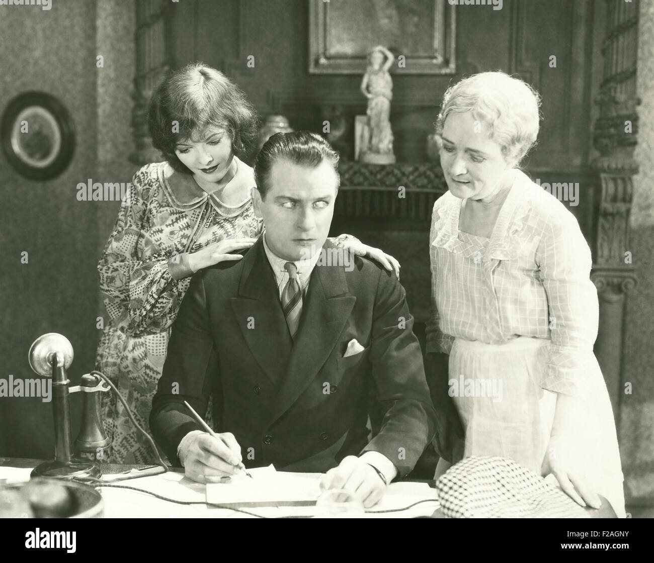 Signing over (OLVI008 OU081 F) Stock Photo
