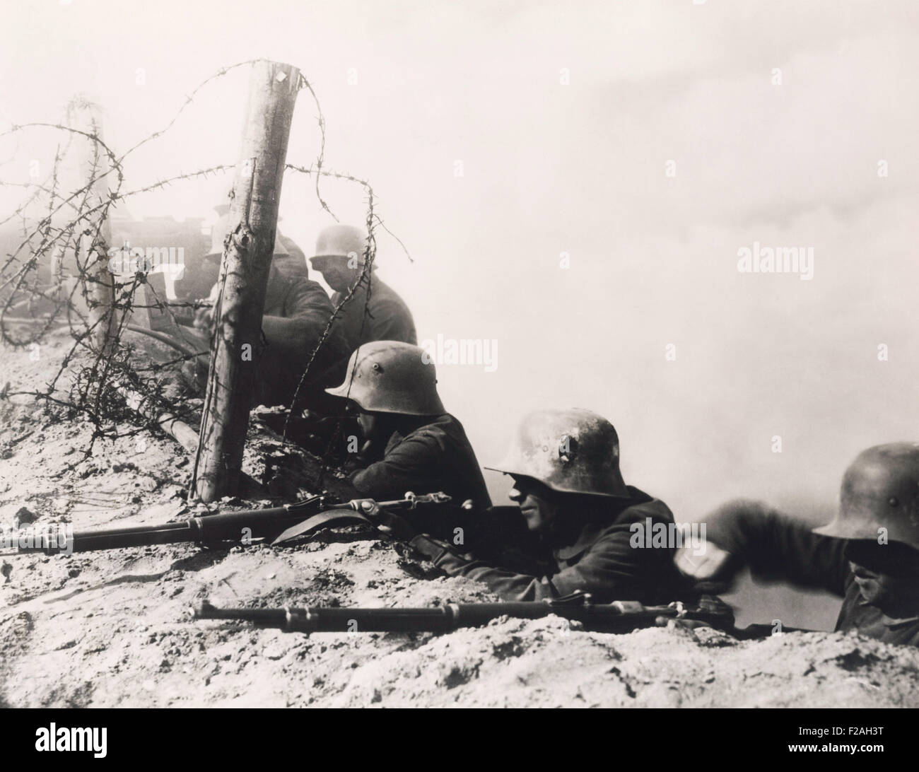 Behind  enemy lines (OLVI008 OU030 F) Stock Photo