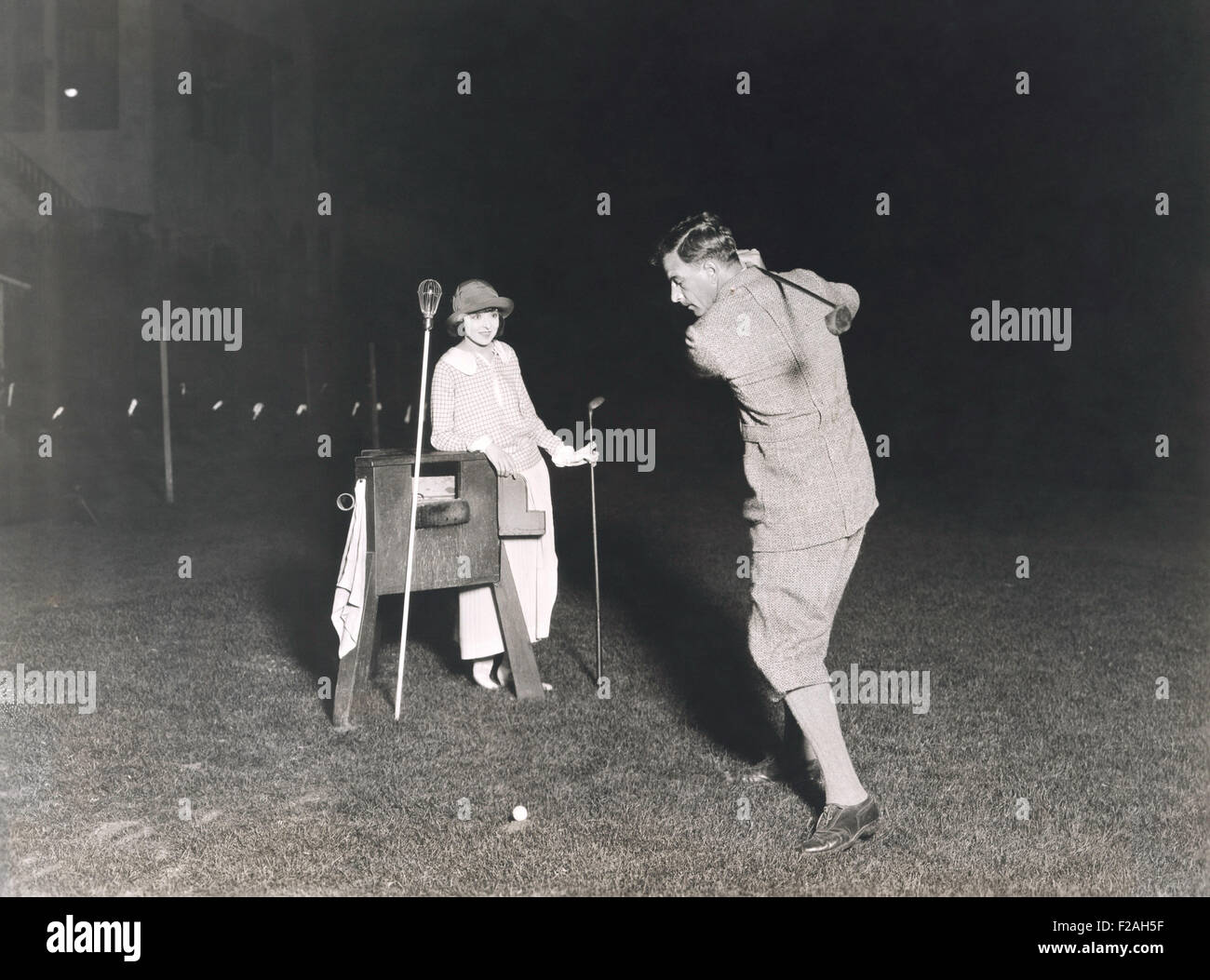 Night golf (OLVI008 OU002 F) Stock Photo