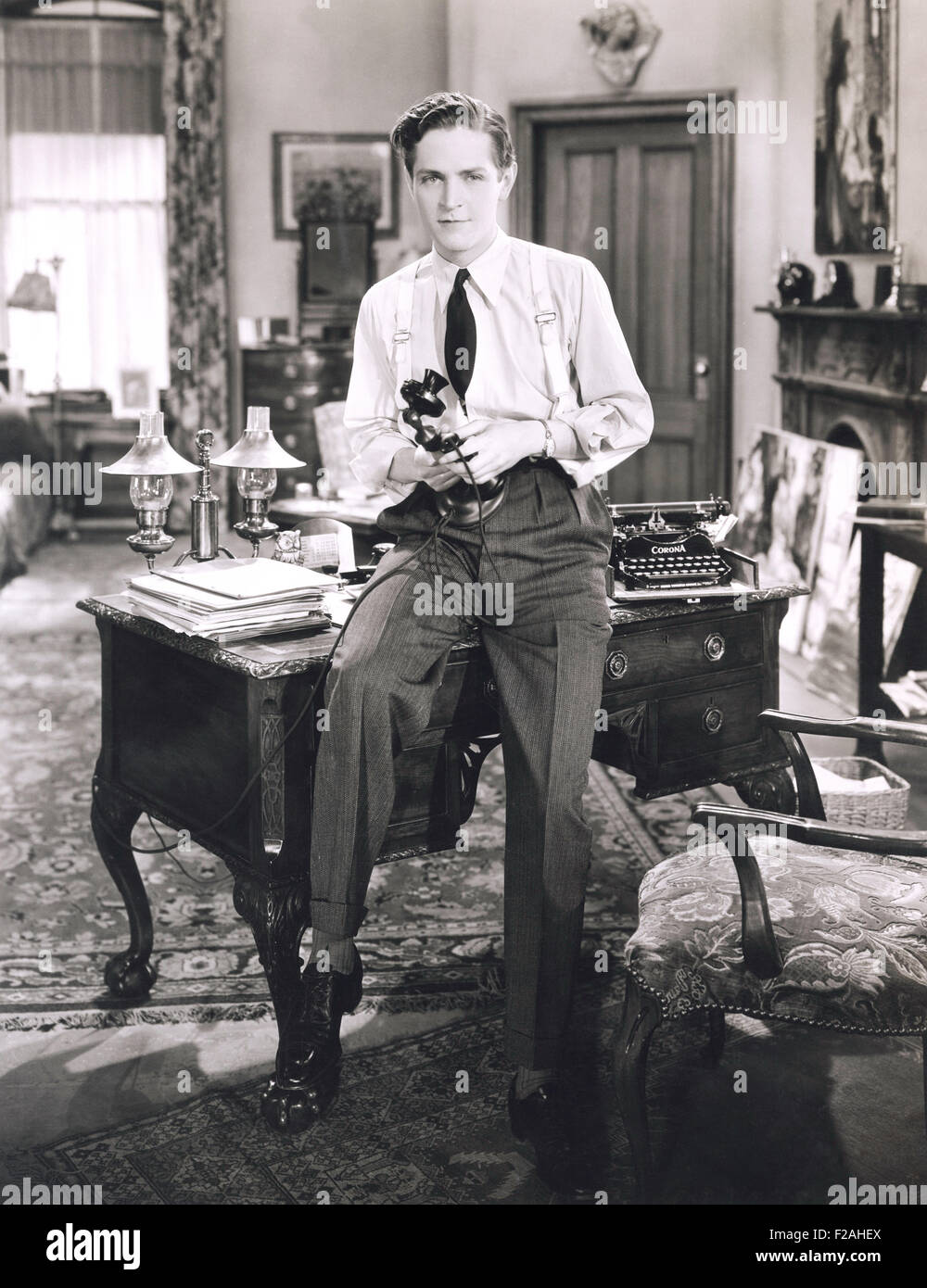 1930s retro man office desk hi-res stock photography and images - Alamy