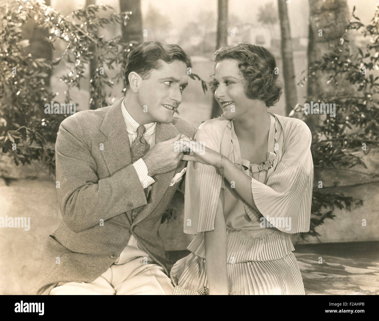 1930s romantic couple man woman hi-res stock photography and images - Alamy
