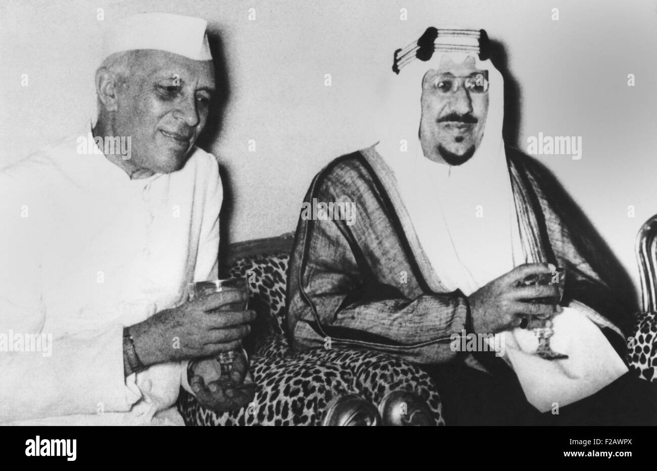India's Premier Jawaharlal Nehru (left) and Saudi Arabia's King Saud discuss the Suez Crisis. Riyaih, Saudi Arabia. Oct. 1, 1956. In a joint statement at the end of the visit, both opposed economic reprisals against Egypt. (CSU 2015 11 1235) Stock Photo
