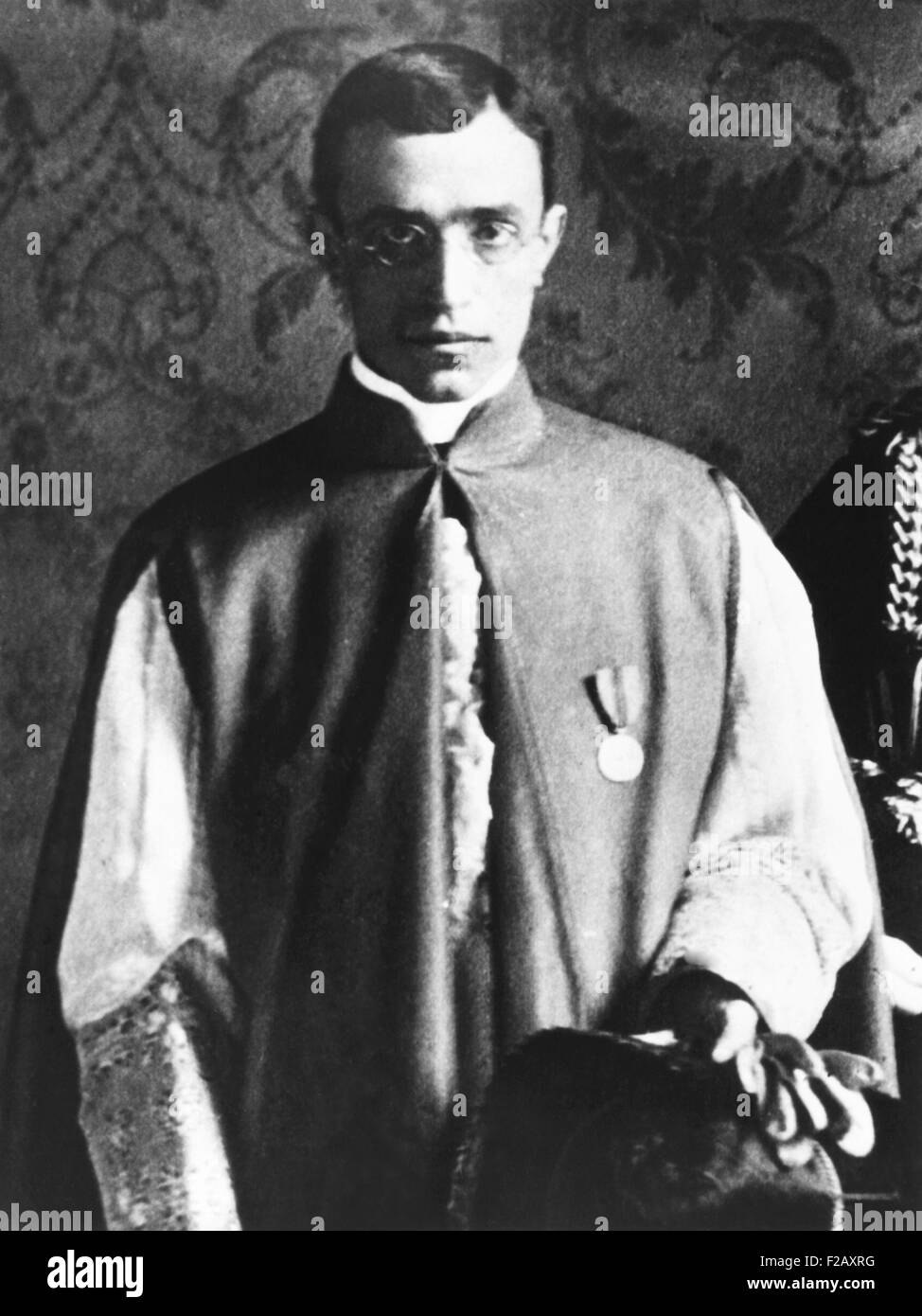 Eugenio Pacelli, the future Pope Pius XII, in London for the Coronation of King George V. June 1911. (CSU 2015 9 993) Stock Photo