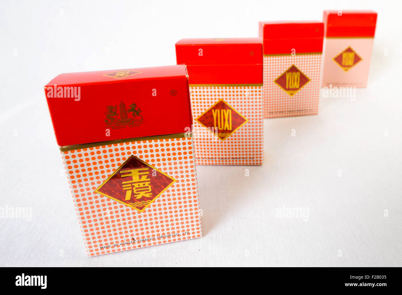 Cigarette Package High Resolution Stock Photography and Images Alamy