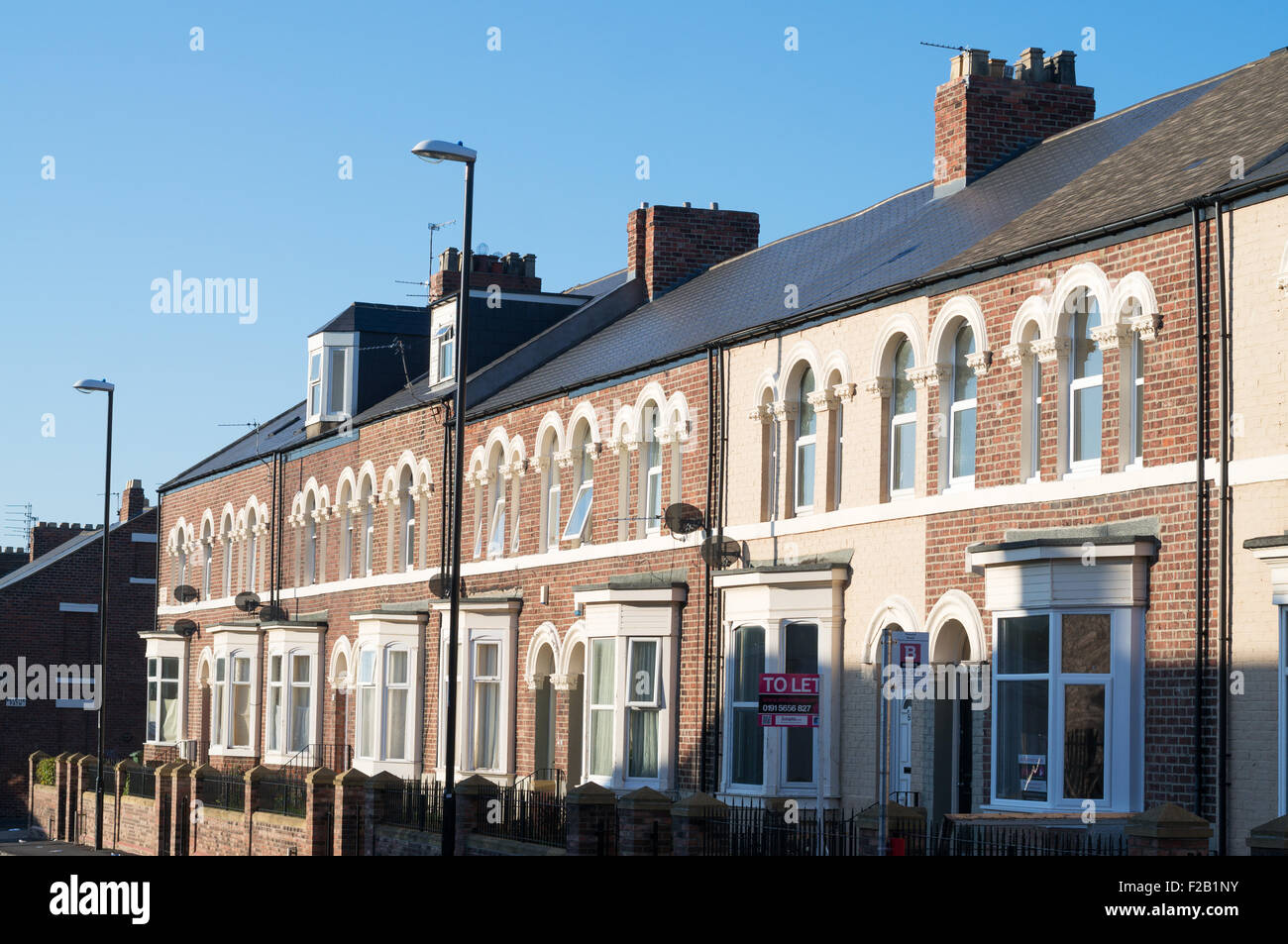 Row of terraced houses hires stock photography and images Alamy