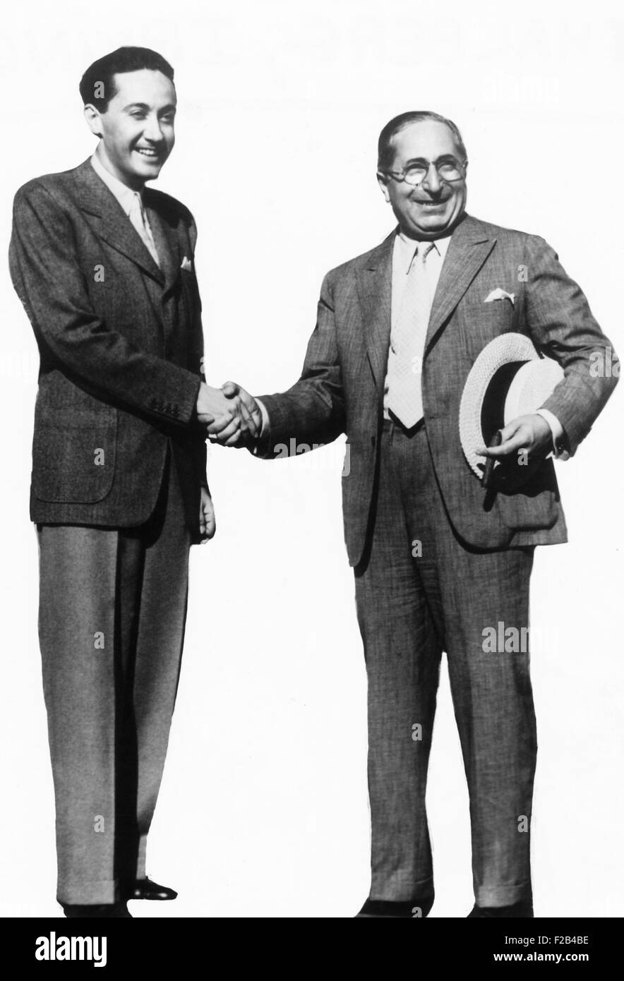 Louis B. Mayer (right) and Irving Thalberg, during Hollywood's 1920s and 1930s. Thalberg was called 'The Boy Wonder' for making Stock Photo