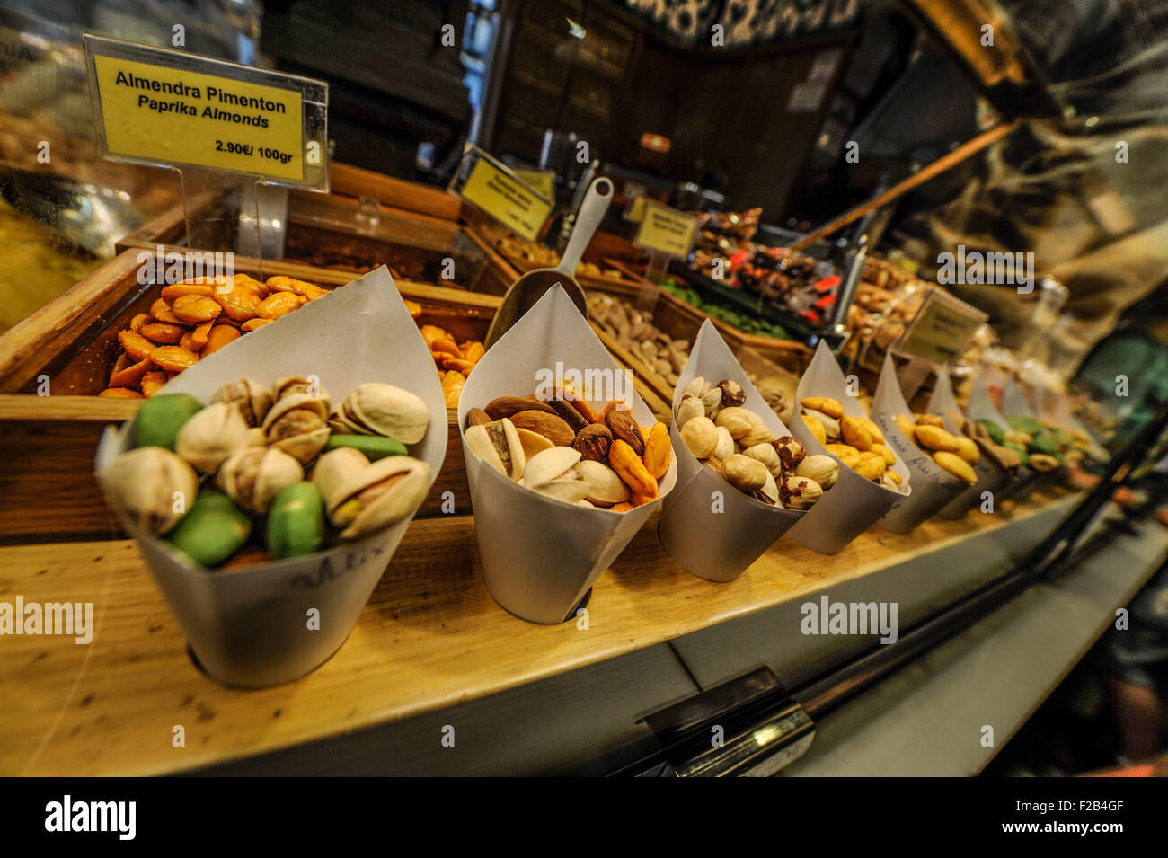 Nuts stall in San Miguel Market-frutos secos en el Mercado de San Miguel Stock Photo