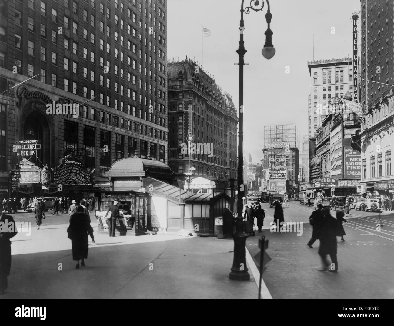 Times Square and Broadway, New York City, ca. 1933. At left, the Paramount Theater marquee promotes the movie PICK-UP with George Raft and Sylvia Sidney. - (BSLOC 2015 1 161) Stock Photo