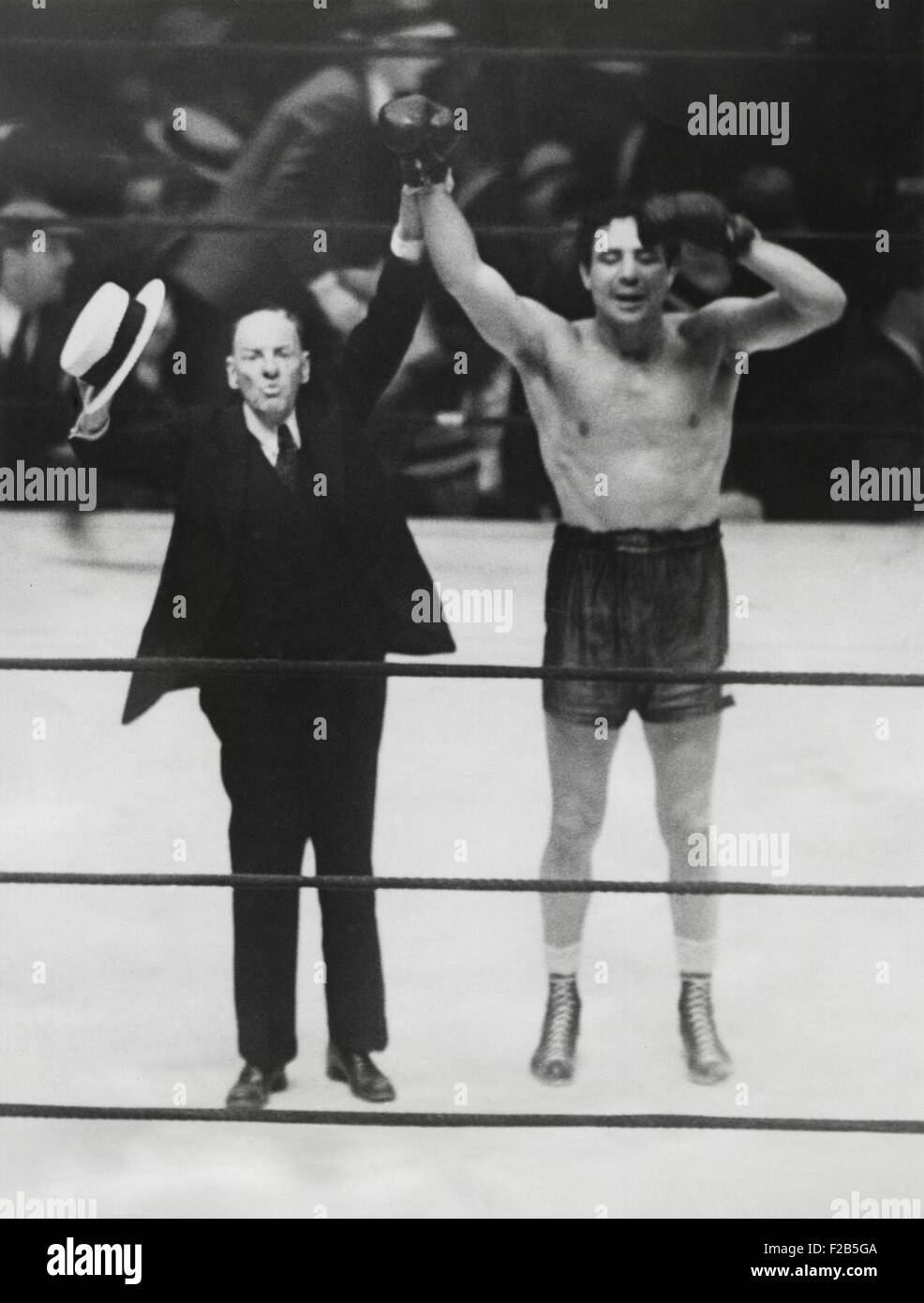 Victorious Max Baer's became the World's Heavyweight Champion after defeating Primo Carnera. June 14, 1934 - (BSLOC 2014 17 148) Stock Photo