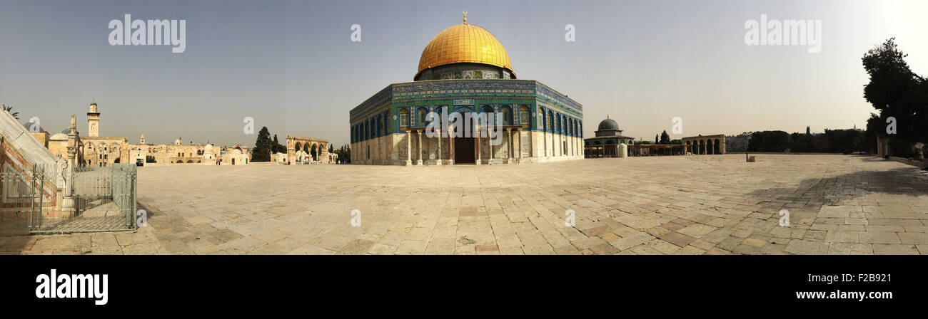 Jerusalem, Israel, Holy Land, Middle East: panoramic view of Dome of the Rock, the Islamic shrine called al Haram al sharif, islamic place of worship Stock Photo
