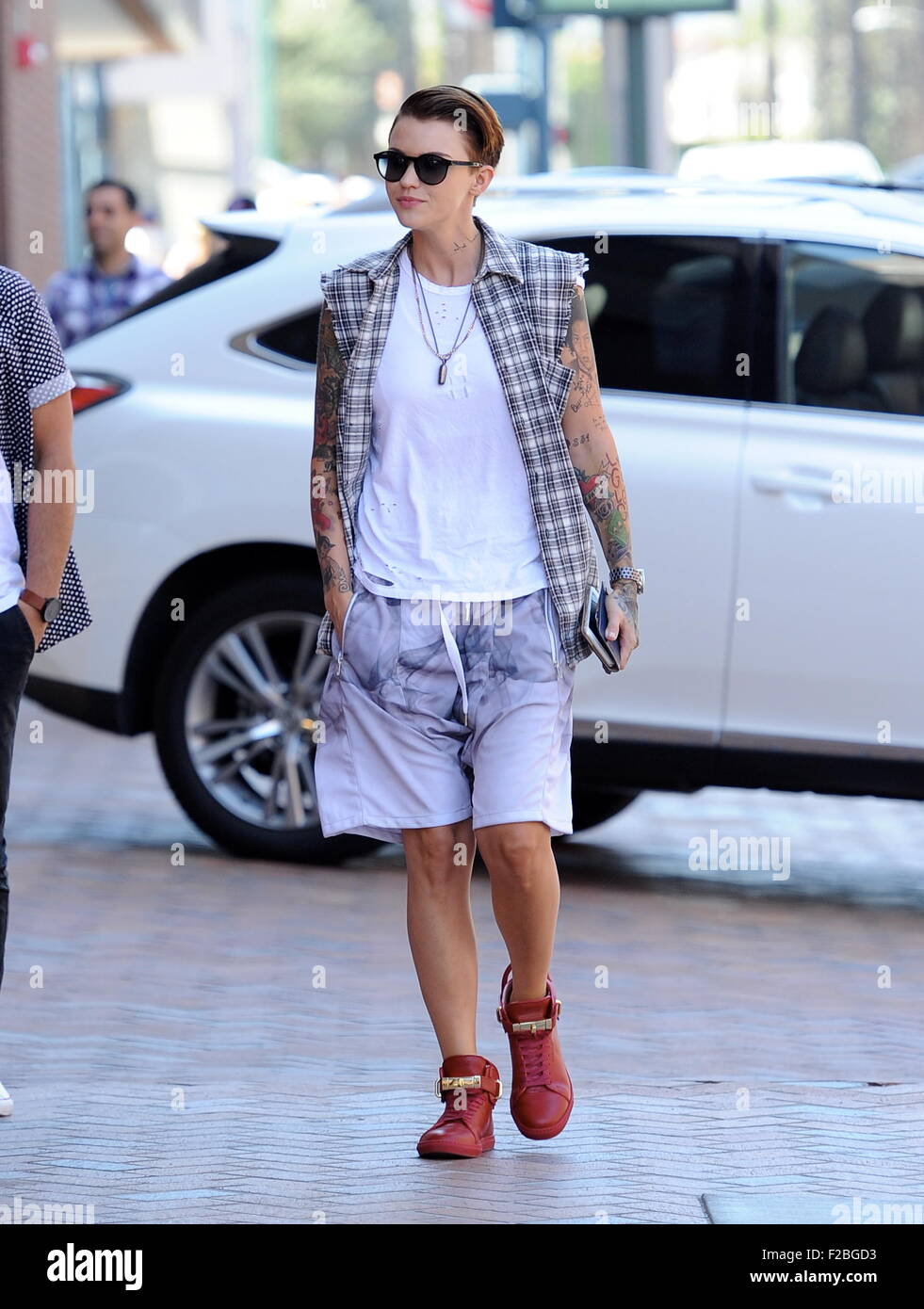 Feet Paparazzi Ruby Rose naked photo 2017 Cleavage Paparazzi Ruby Rose naked photo 2017