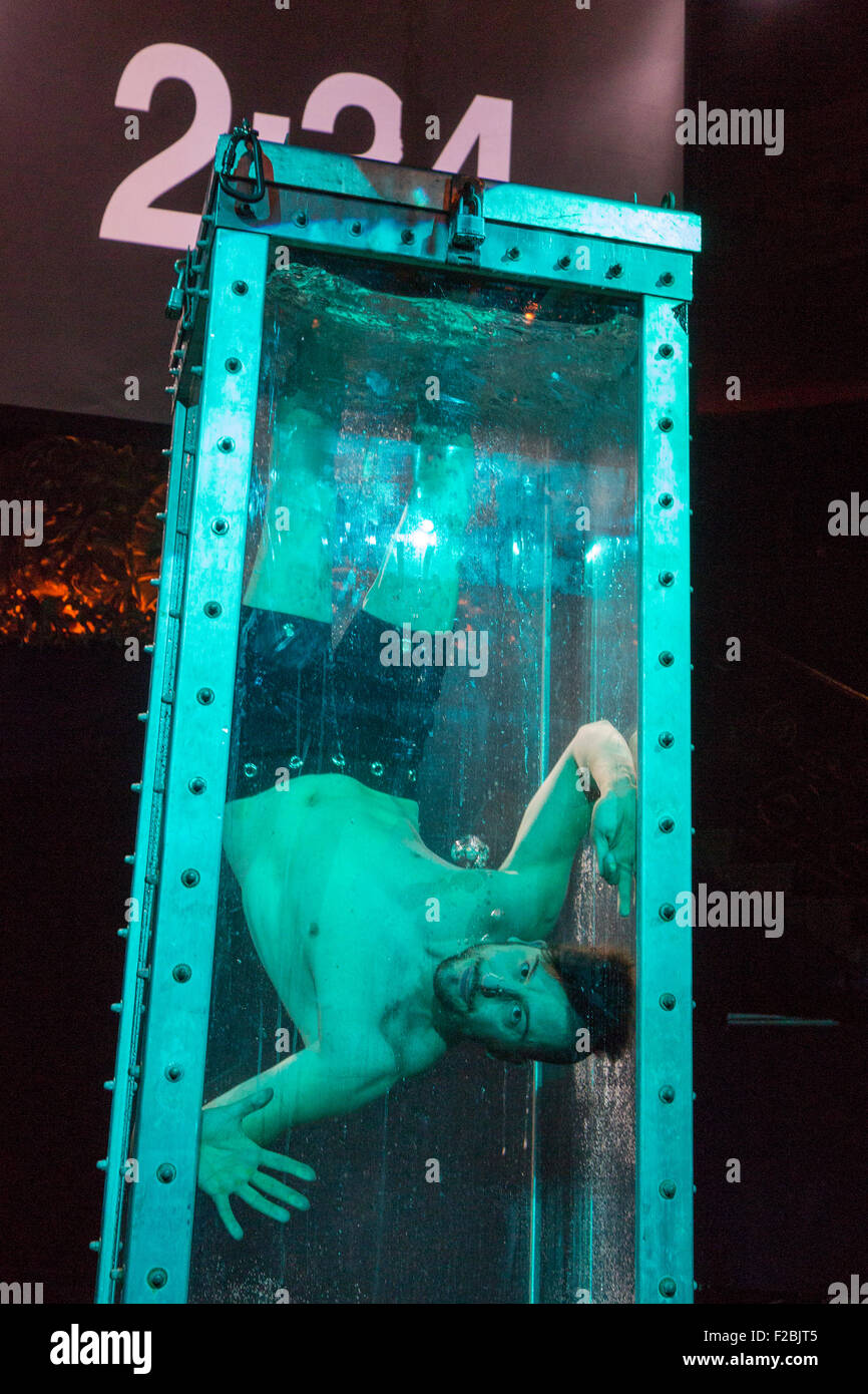 houdini water tank escape houdini water tank escape