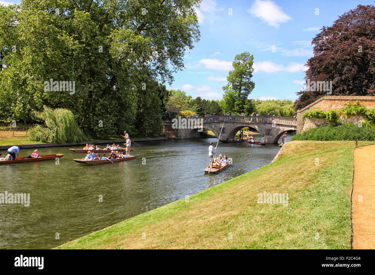 Tourists in punters on the Cam in Cambridge Stock Photo