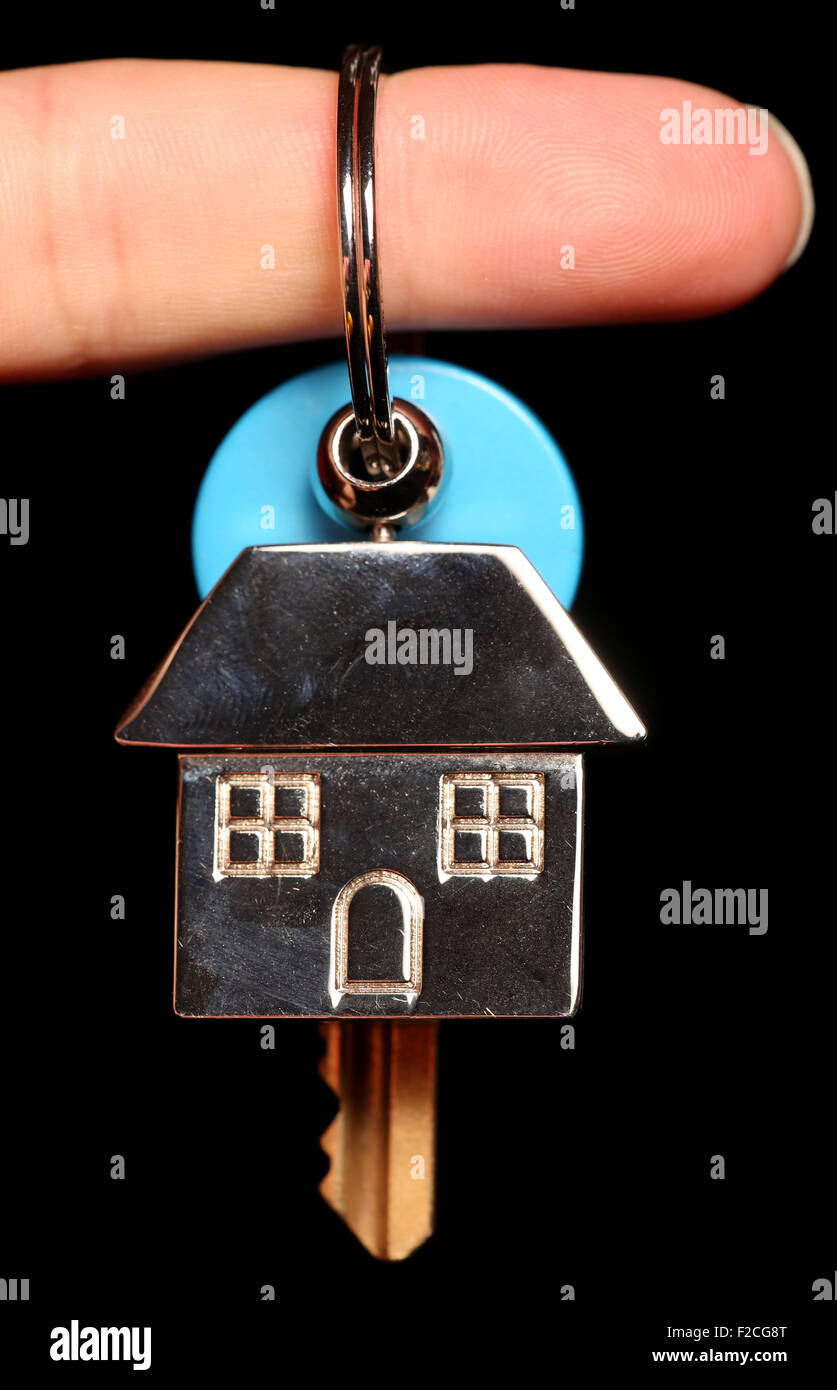 Что делать если потерялись ключи от квартиры. Синие ключи от квартиры. Ключ машинка ключ. Новая квартира ключи. Ключи от квартиры фото.