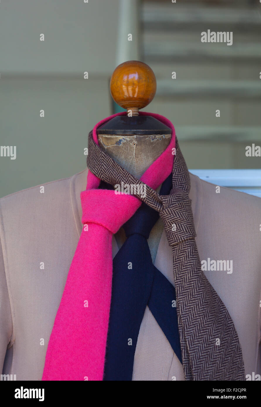 Female neck hires stock photography and images Alamy