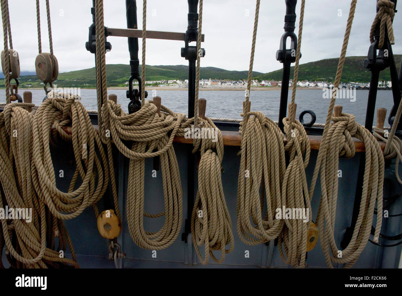 Tall ship sailing,all ropes and rigging Stock Photo Alamy
