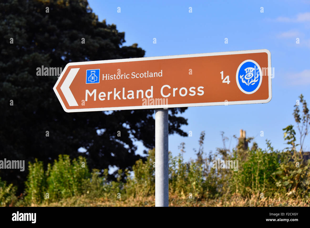 Historic Scotland sign. Merkland Cross. Woodhouse Farm, Kirtlebridge