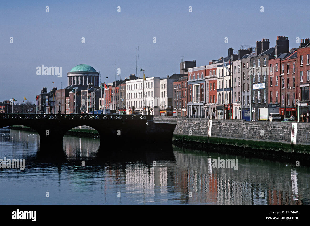 Grattan Bridge over the River Liffey, with the Four Courts, The Ormond Hotel and the Lower Ormond Quay, as referred to by James Joyce in 'Dubliners', Dublin, Ireland Stock Photo
