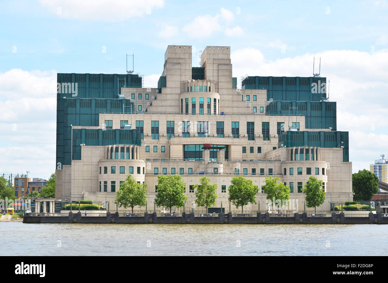 Здание mi6