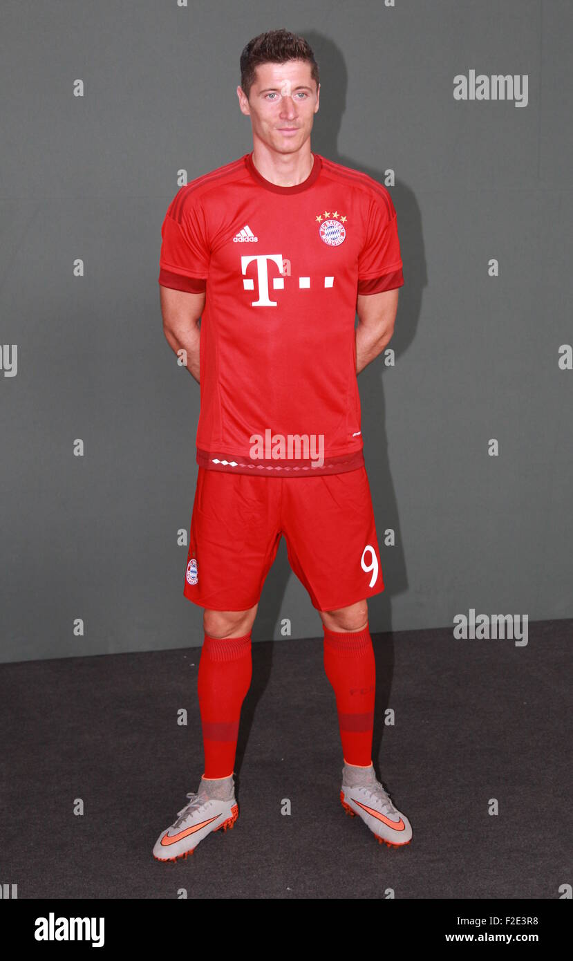 Flocage Officiel Bayern Munich Lewandowski - Saisons 2015 à 2018 - Adulte - Neuf Sans Emballage
