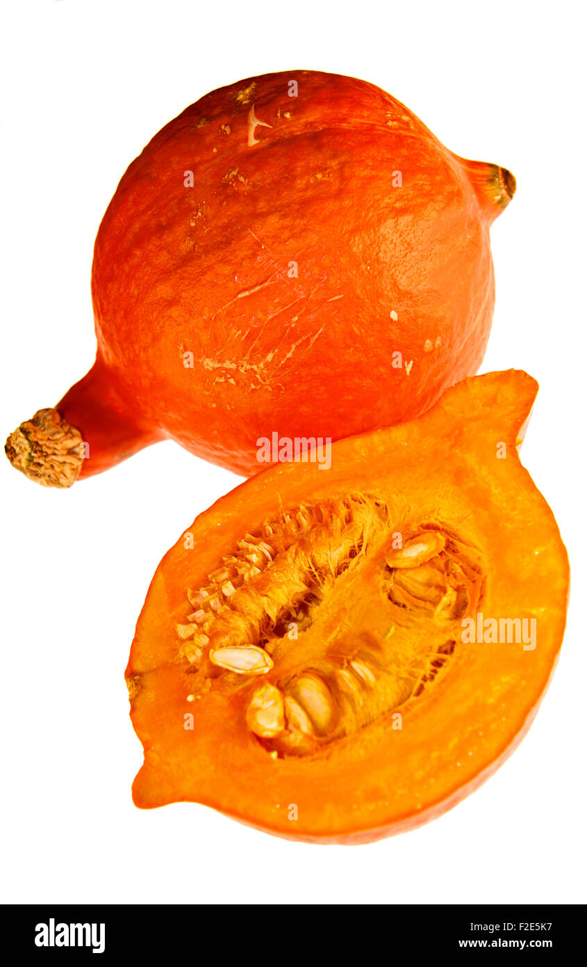 Hokkaido-Kuerbis / pumpkin - Symbolbild Nahrungsmittel Stock Photo - Alamy
