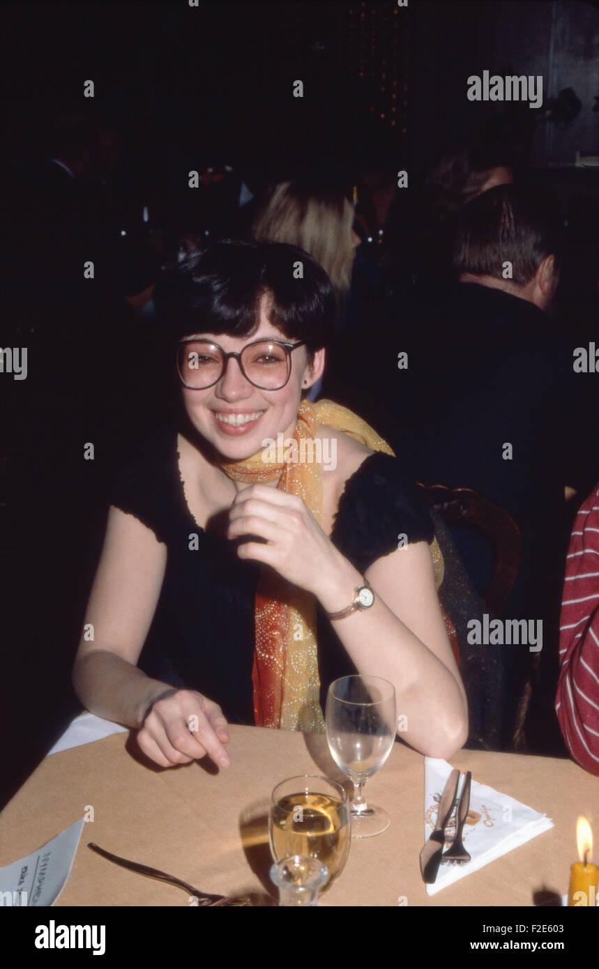 Deutsche Schauspielerin Erika Domenik mit Brille, Deutschland 1980er