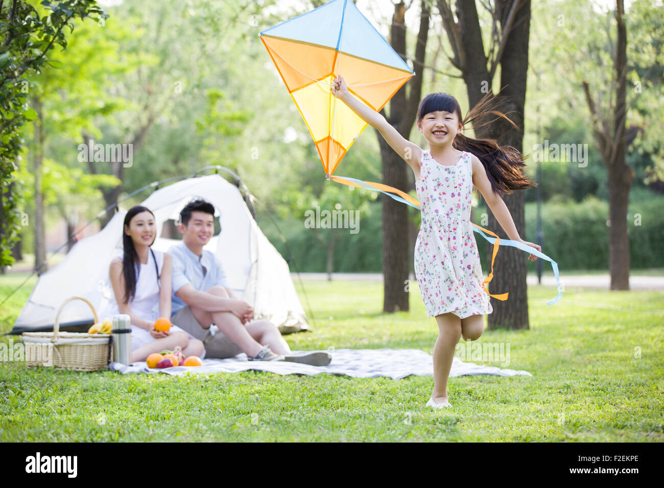 Asian family picnic fruit hi-res stock photography and images - Alamy