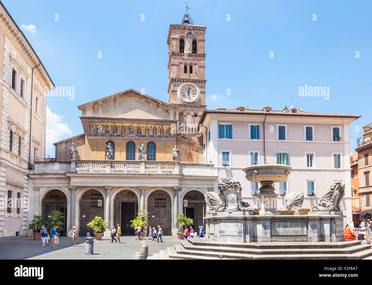 ROME ITALY ROME The Basilica of Santa Maria in Trastevere, one of the Stock Photo 87616991 Alamy ROME ITALY ROME The Basilica of Santa Maria in Trastevere, one of the Stock Photo 87616991 Alamy