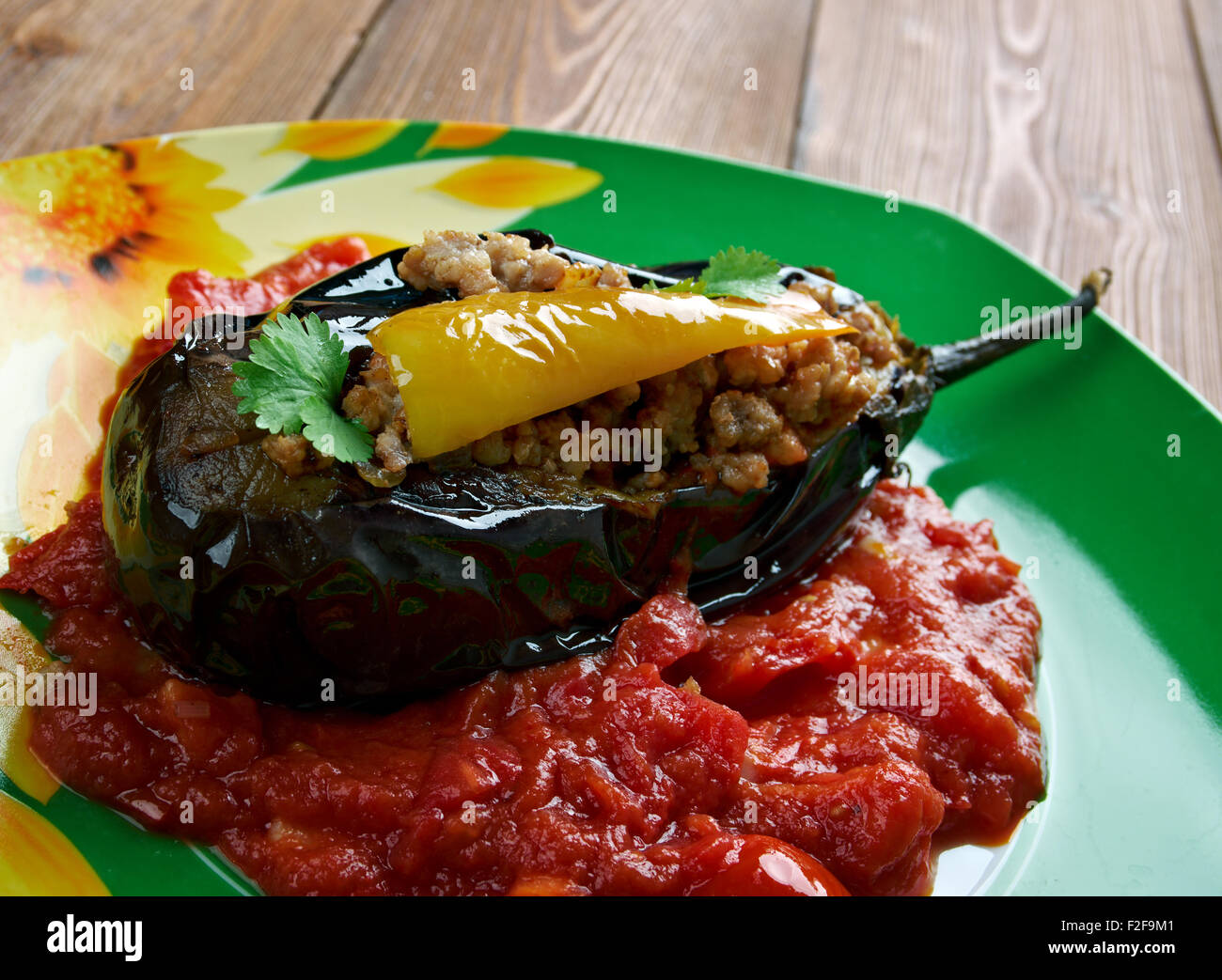 Karnıyarık Turkish and Iranian dish consisting of eggplant stuffed