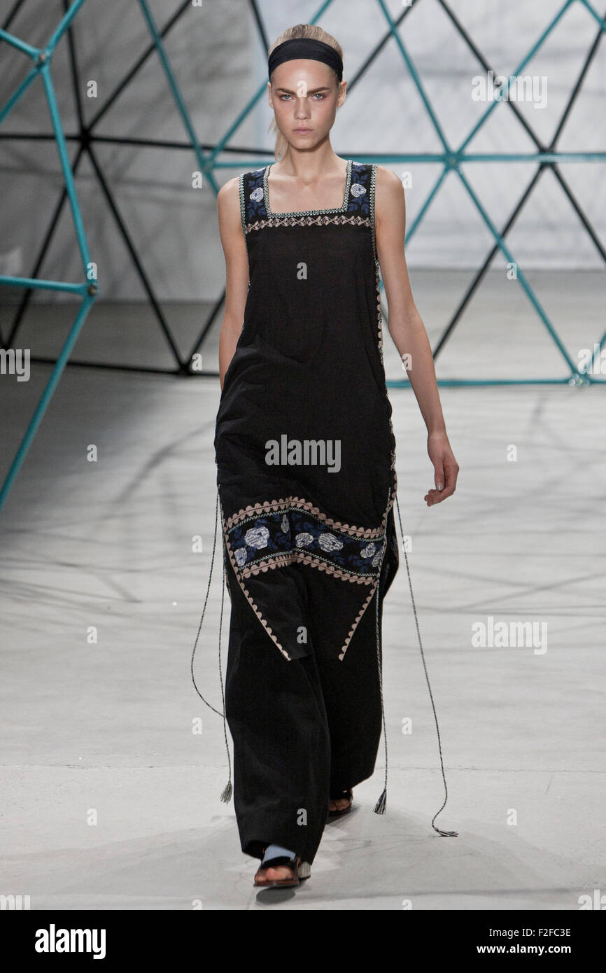 2019 year looks- Spring suno runway 2019 year looks- Spring suno runway